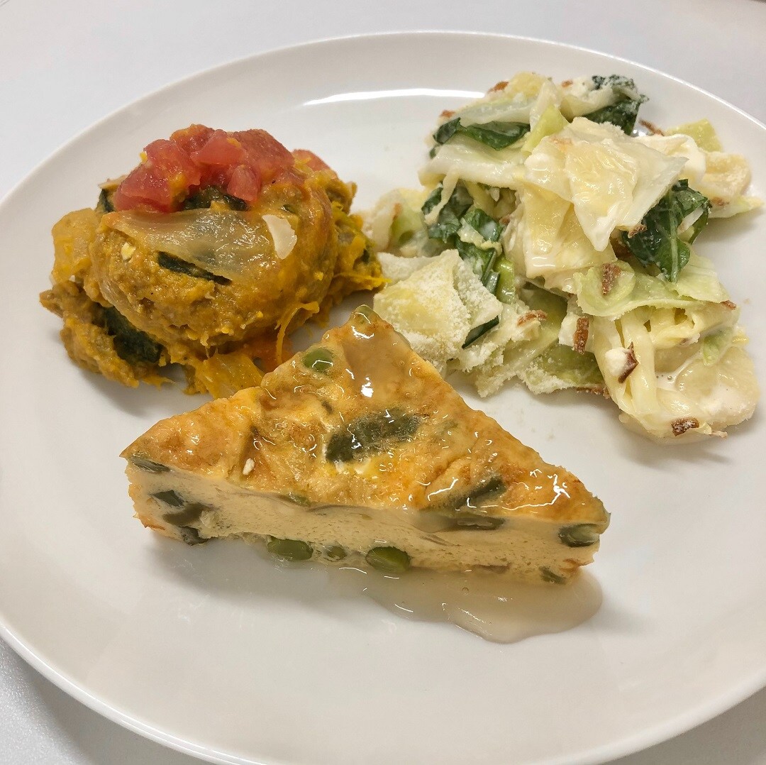 【Café&Meal MUJI日比谷】豆野菜の厚焼き玉子とデリの写真