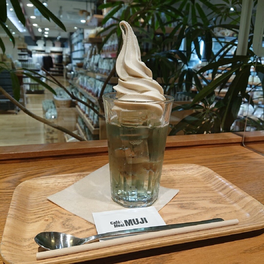 Cafe Meal Muji セレオ八王子 メロンクリームソーダ スタッフのおすすめ 無印良品