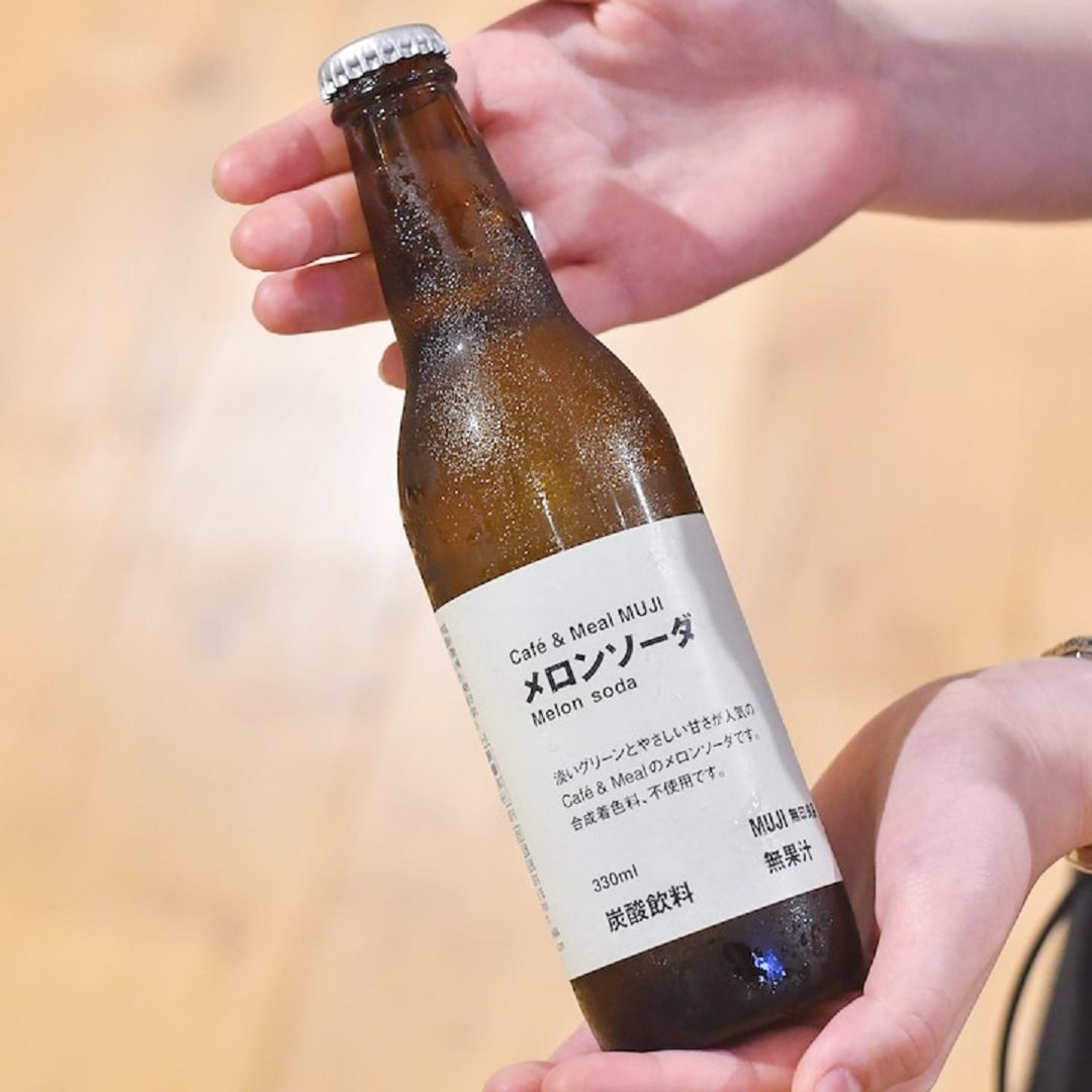 【Cafe'&Meal MUJI グランフロント大阪】瓶メロンソーダ