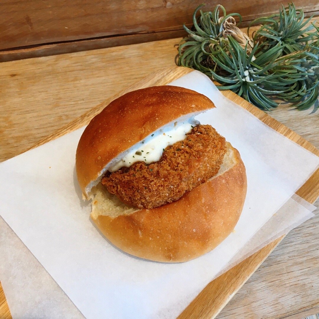【Café&Meal MUJIグランフロント大阪】コロッケパン