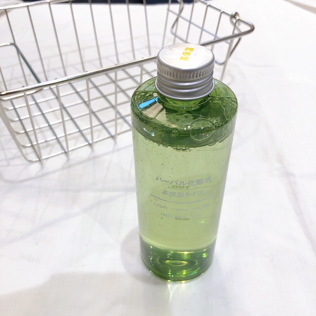 イオンモール筑紫野 化粧水ボトル ２００ml ヘッドの付け替えにお困りではないですか 無印良品