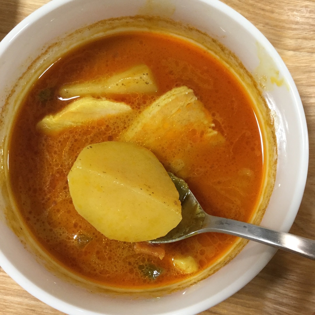 【福井西武】激辛カレーでました～レッド＆イエロー～