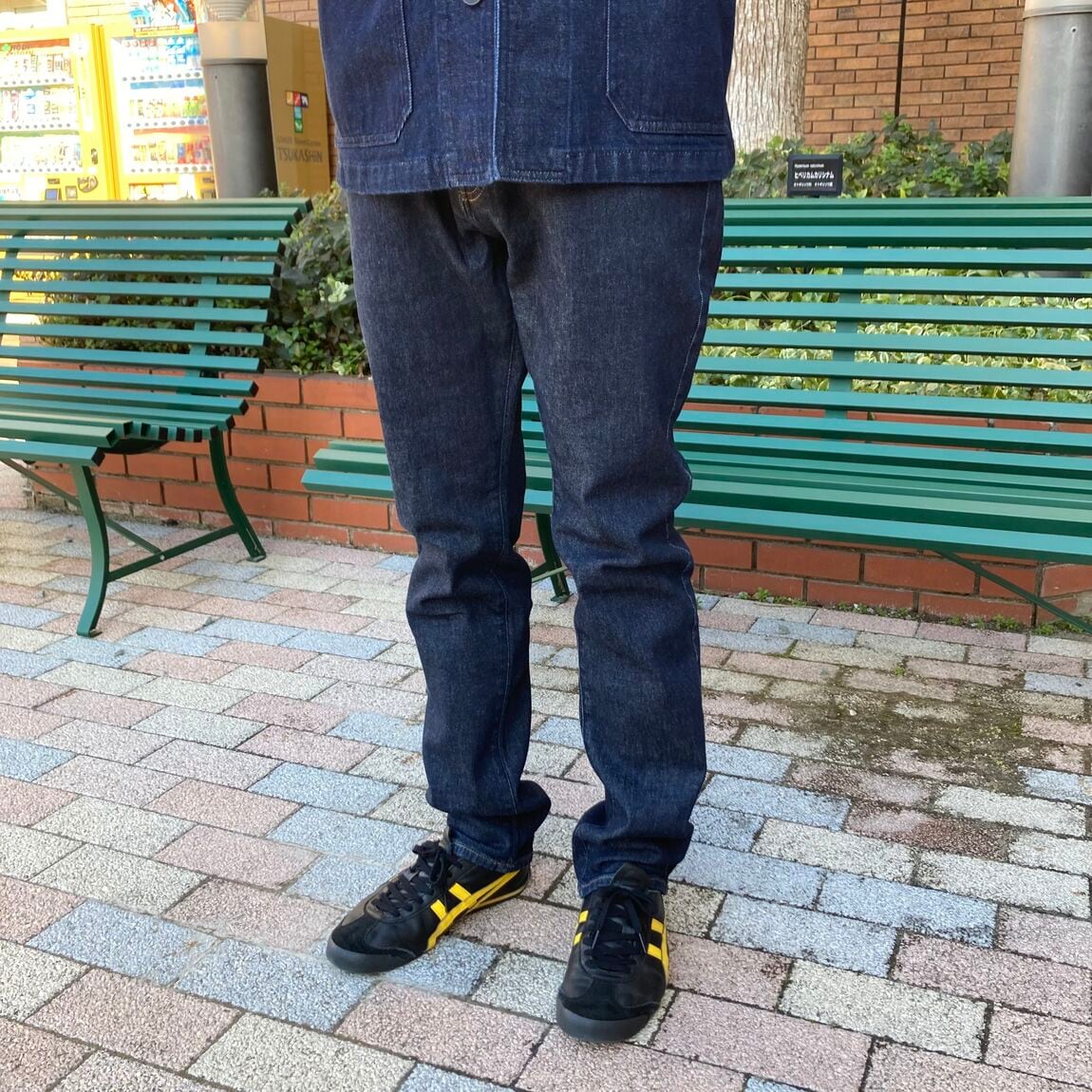 04