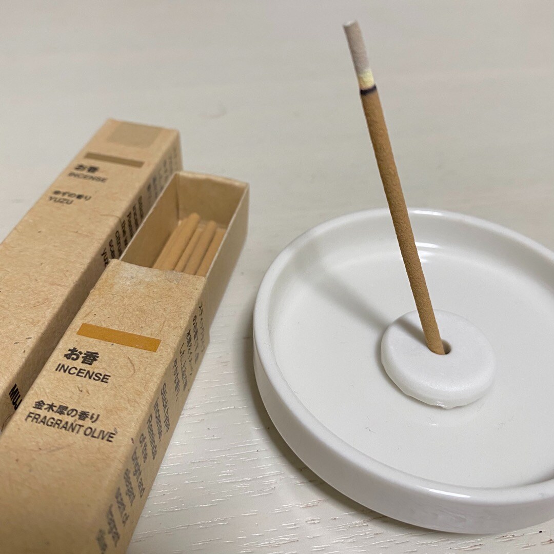 年末年始のお家時間に、お香を始めませんか