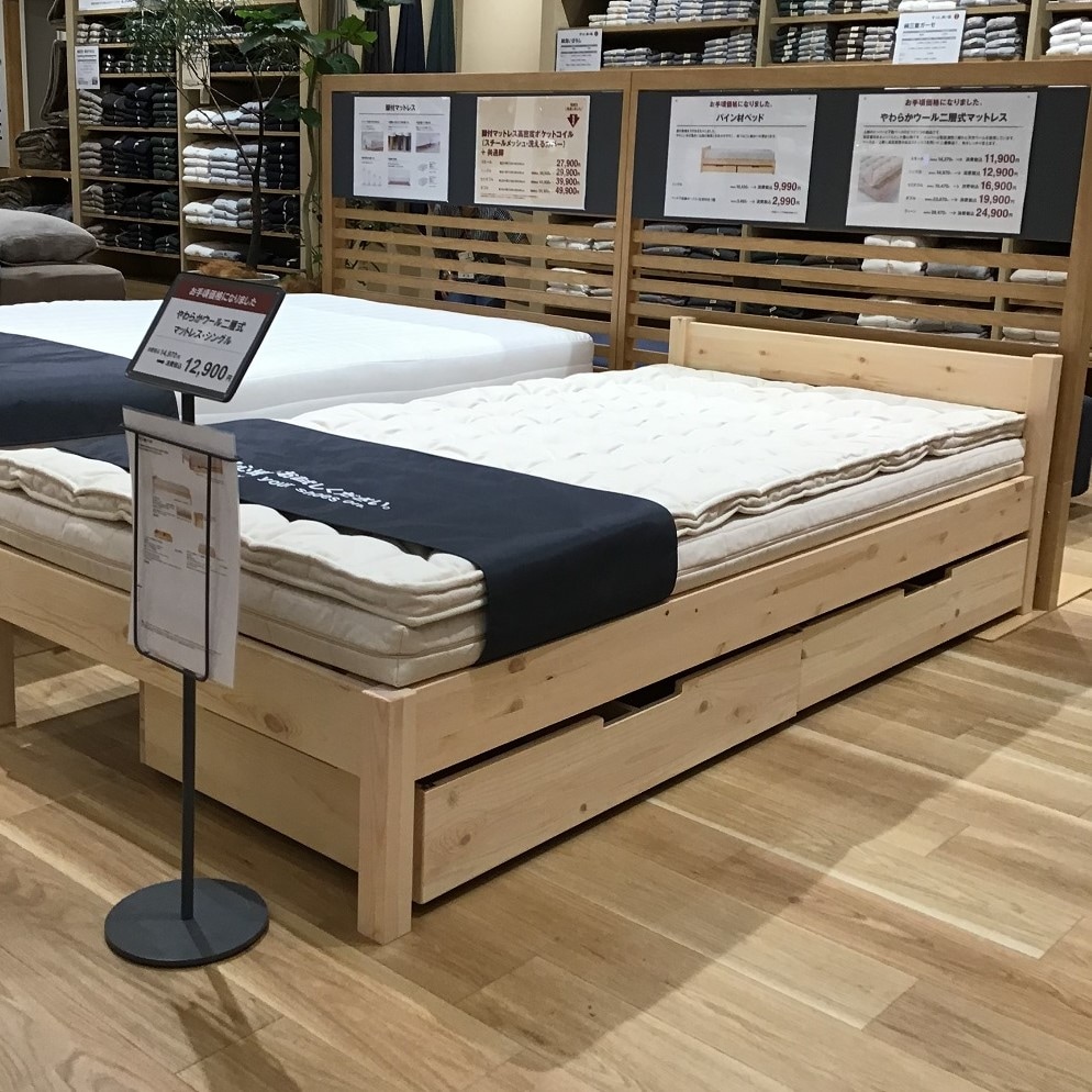 マットレス売場
