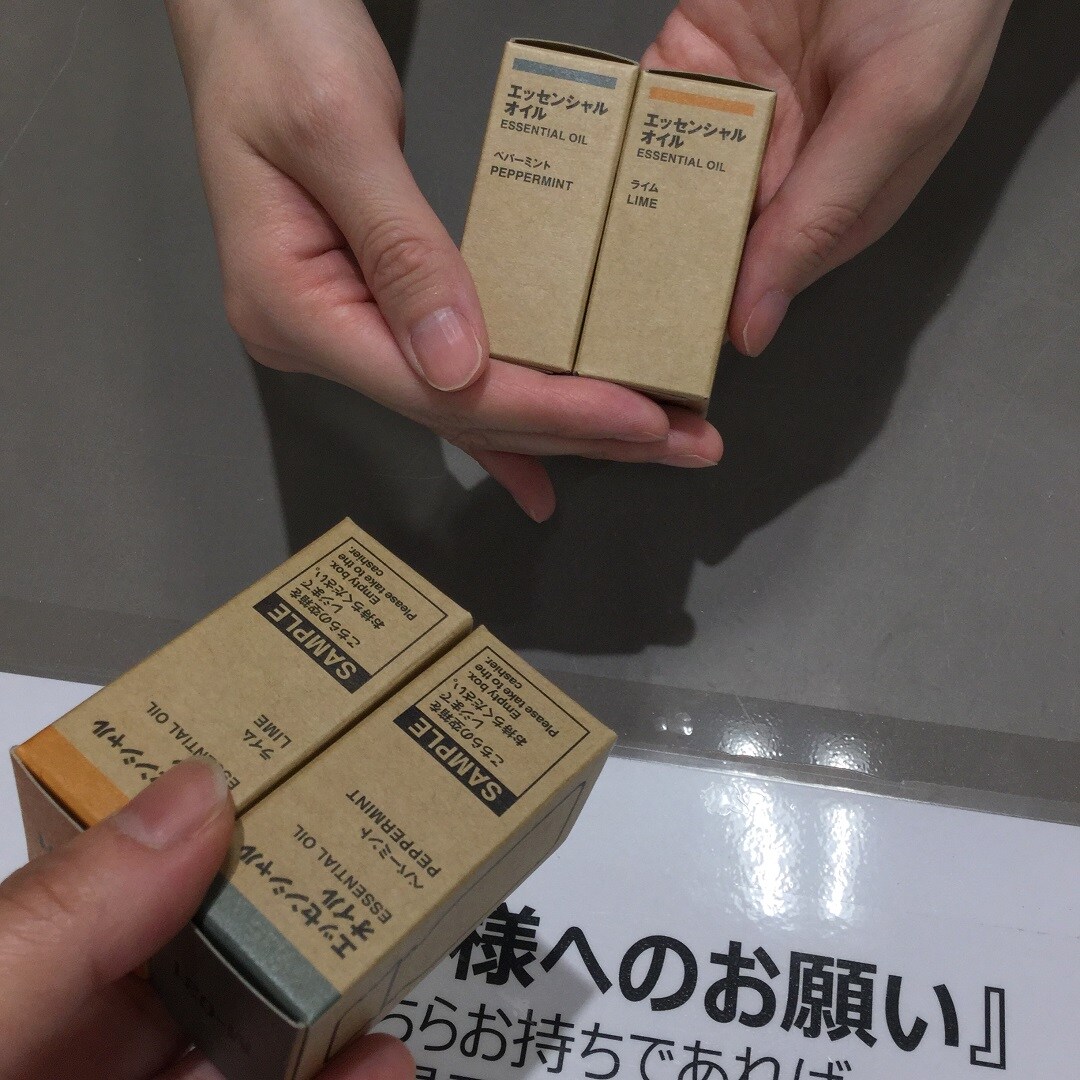 レジにて空箱とエッセンシャルオイルご交換