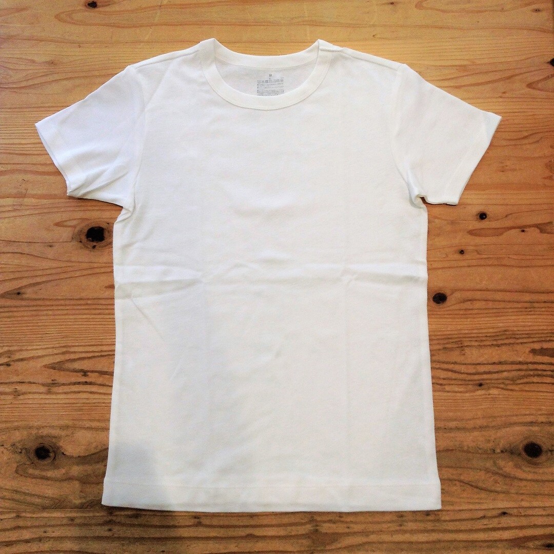 汗じみしにくいフライス編みクルーネック半袖Ｔシャツ　白全体写真
