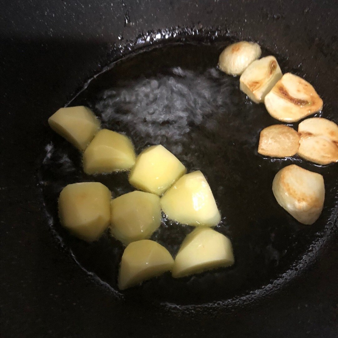 【ゆめタウン下松】こまいと季節の野菜のペペロンチーノ