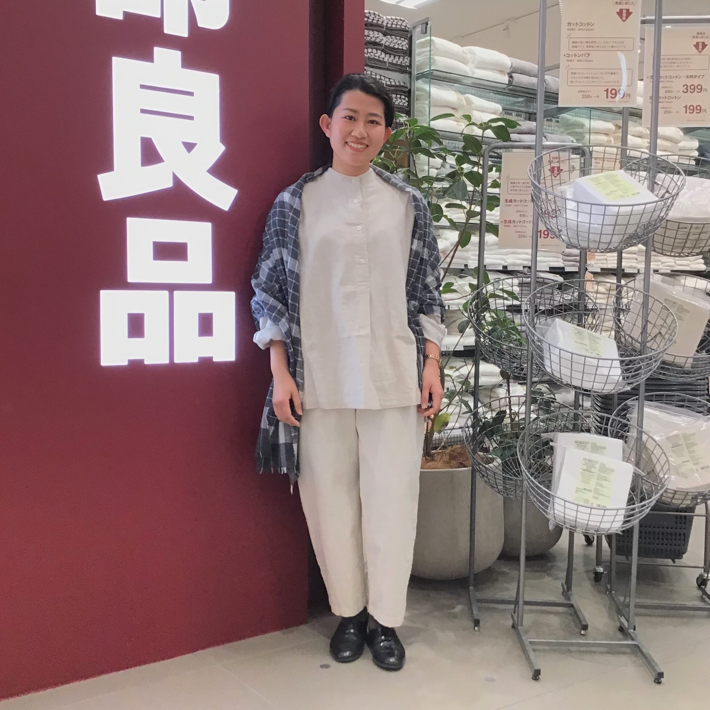 【イオンモール姫路大津】モノトーンコーデもおすすめ