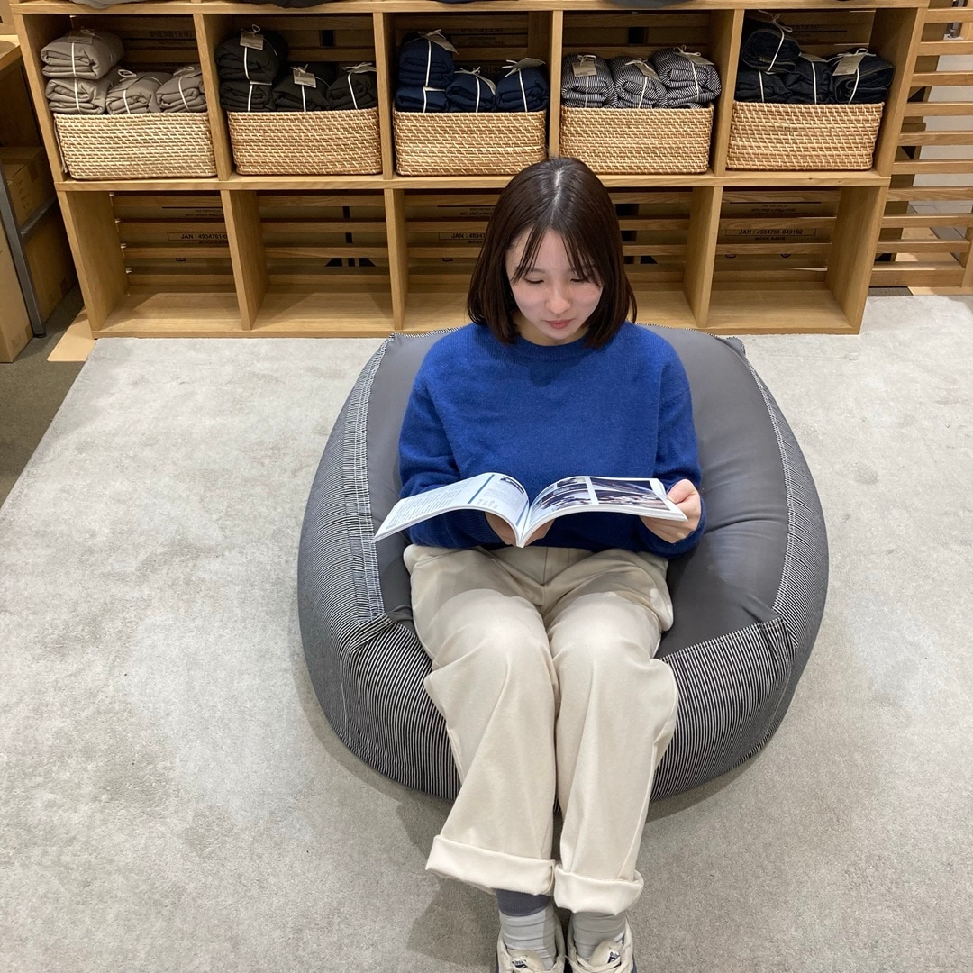 【イオンモール姫路大津】フィットするソファで心地良い時間を