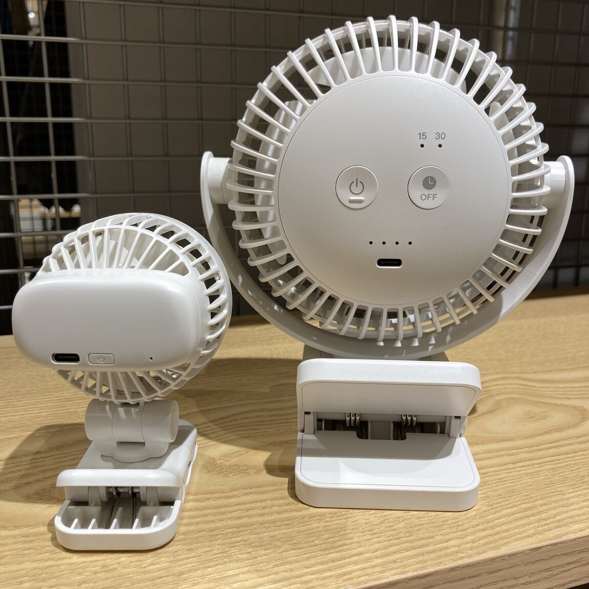 裏側