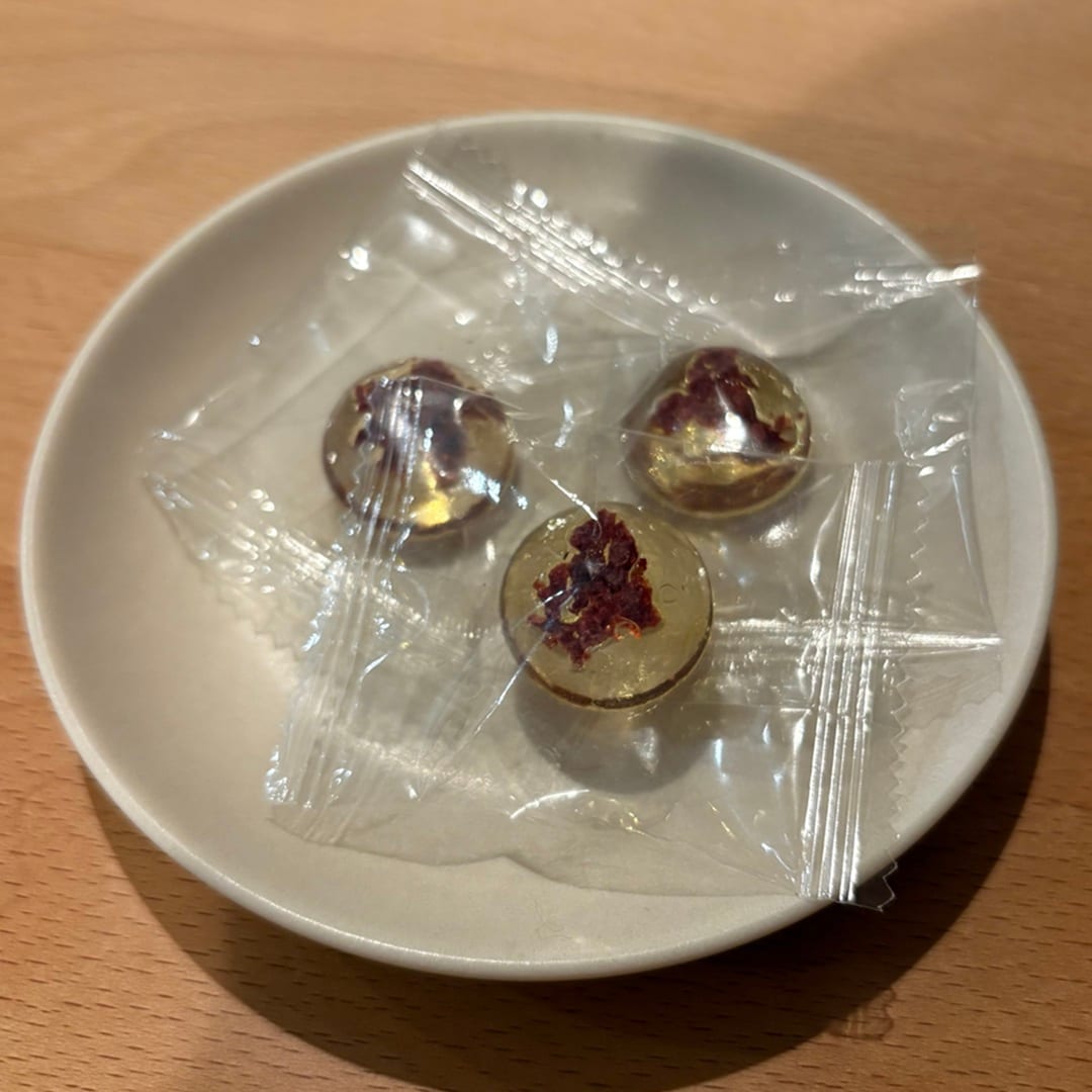 【MUJI to GO成田国際空港第1ターミナル】塩分補給にもおすすめ南高梅入りべっこう飴_C2jCeX