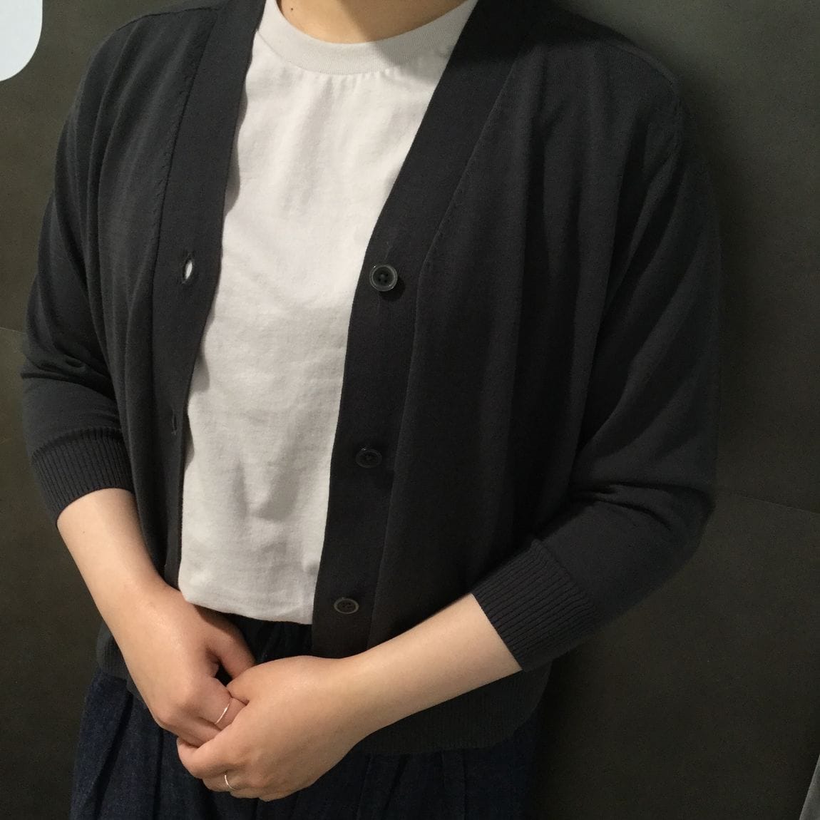 Vネックショートカーディガン②