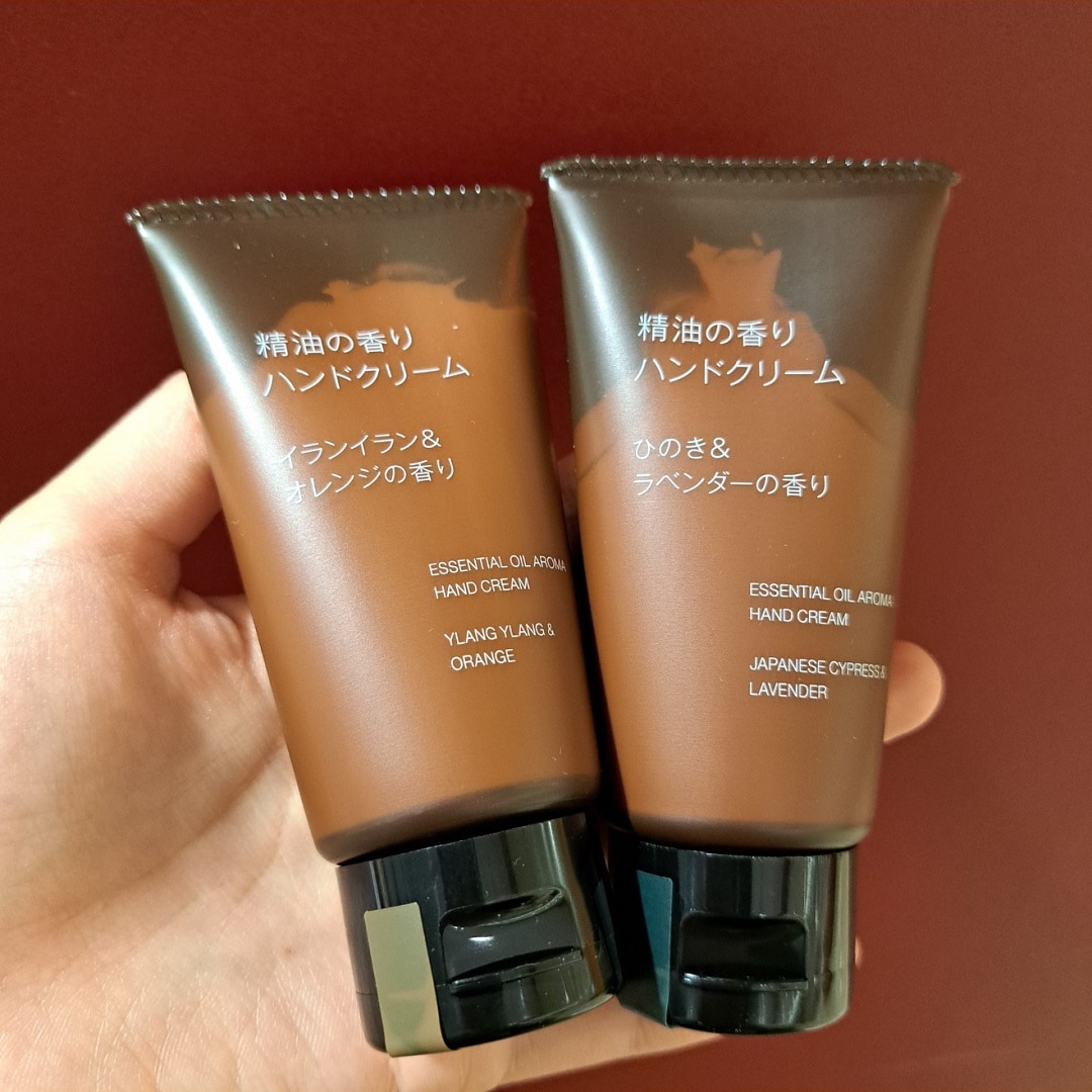 精油の香りをお手もとに。