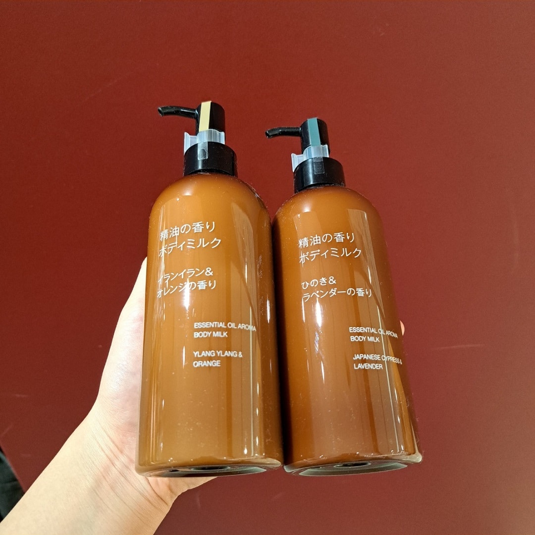 精油の香りをお手もとに。