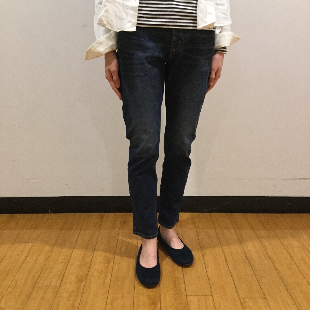 スリムストレート