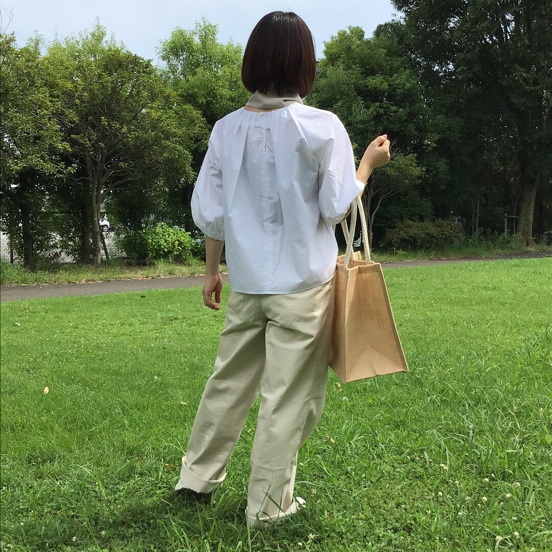 乾きやすいブロード五分袖ブラウス