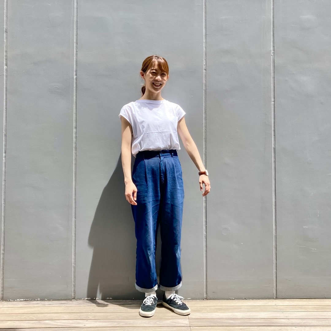 フレンチスリーブTシャツのコーディネート①
