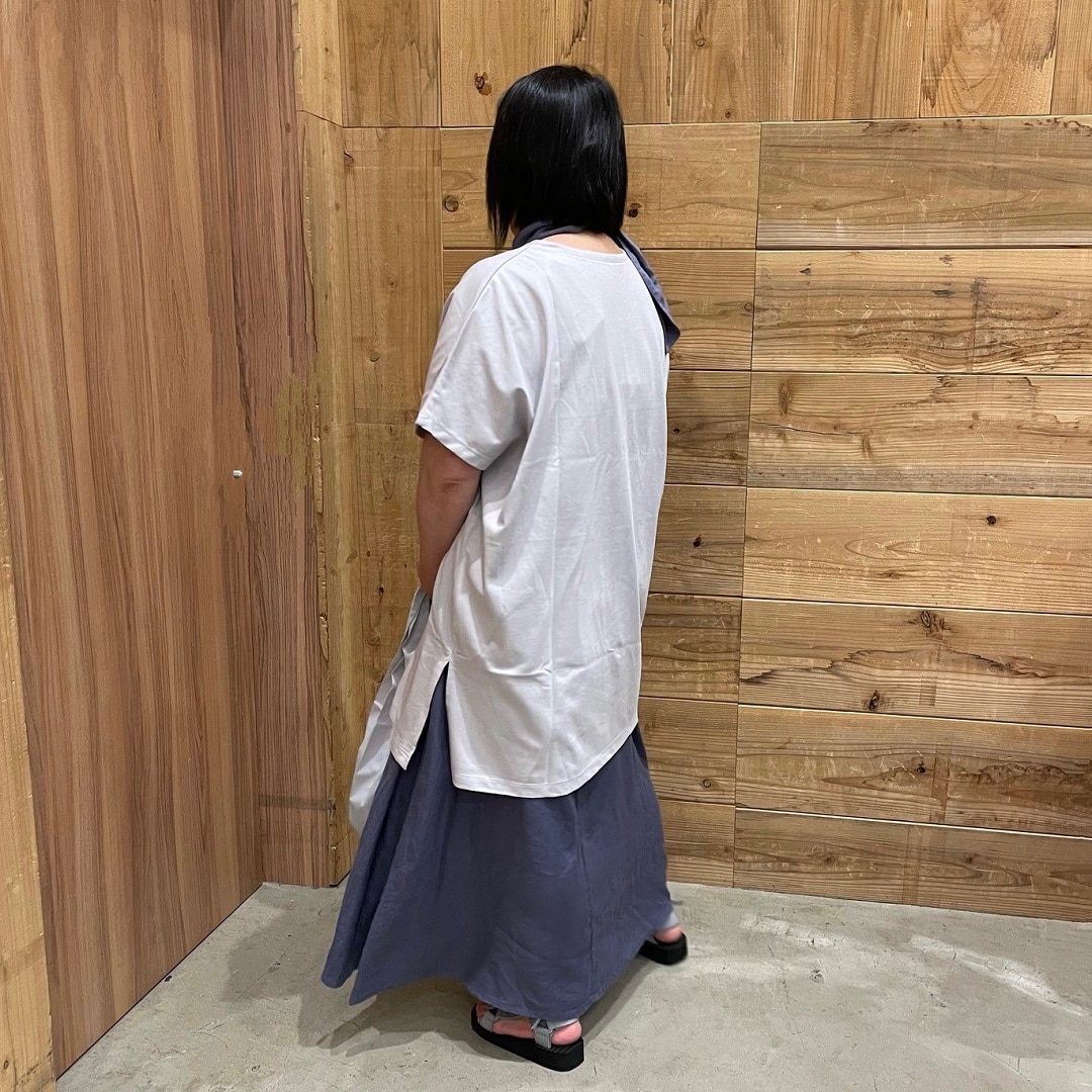 バックショット　全身
