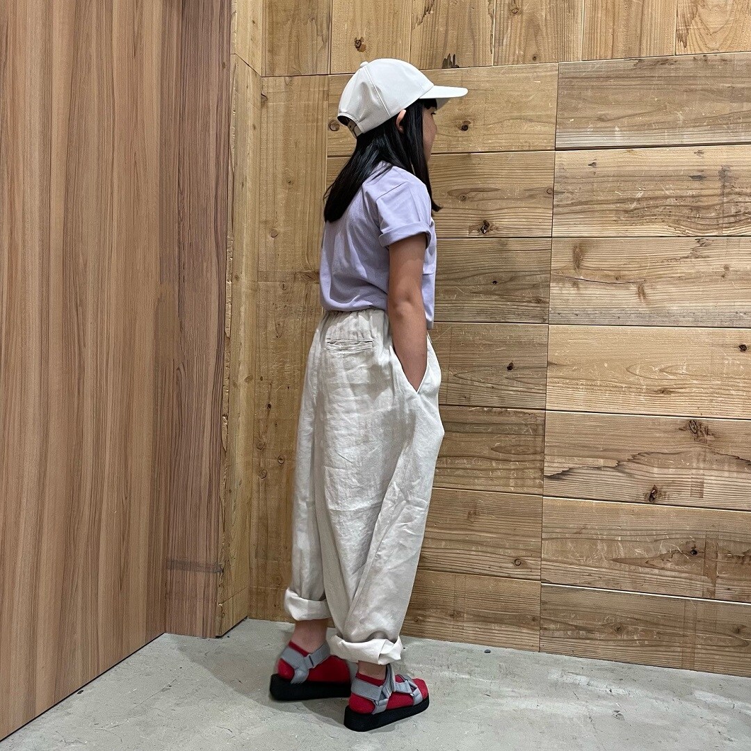 バックショット　全身