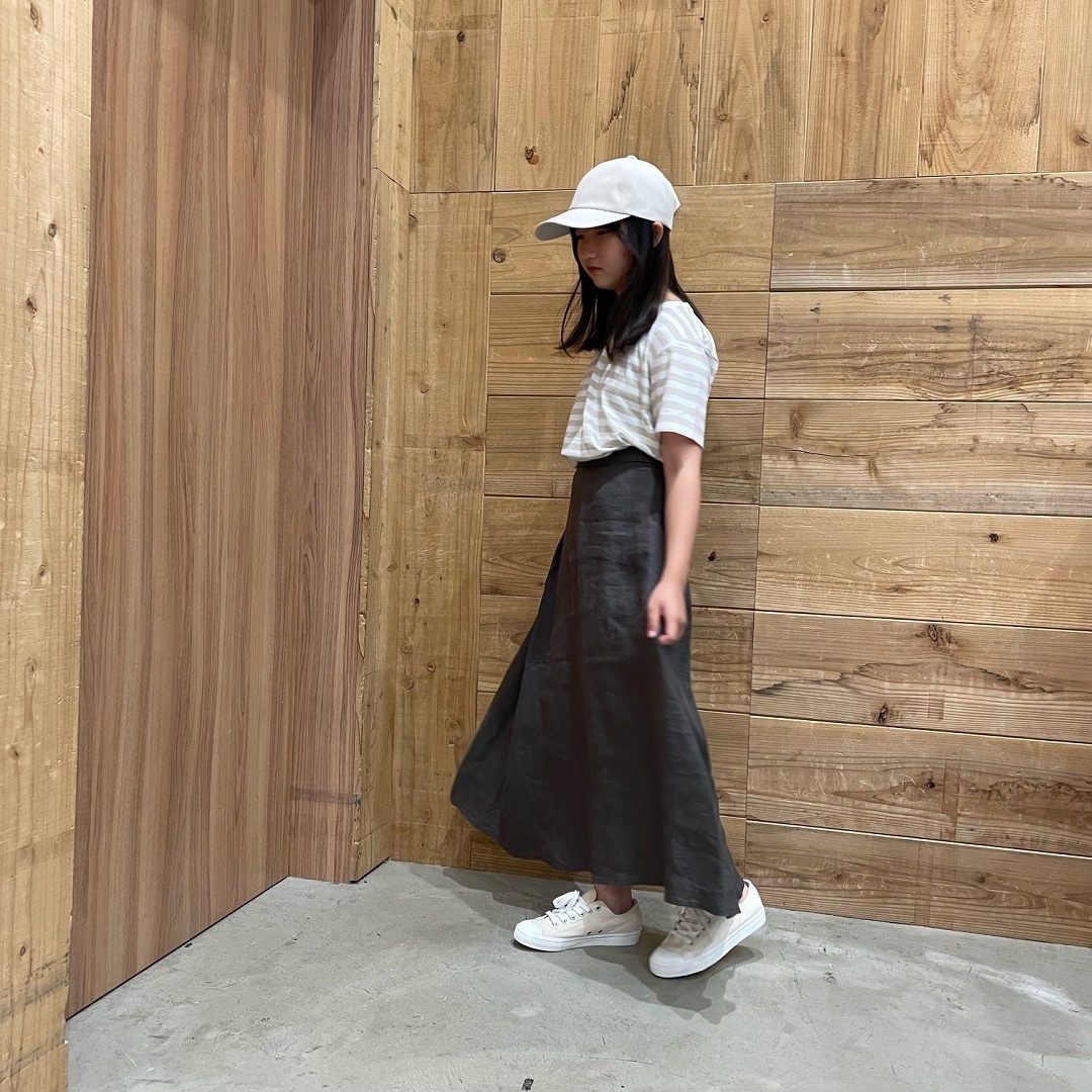 全身ショット　動きあり
