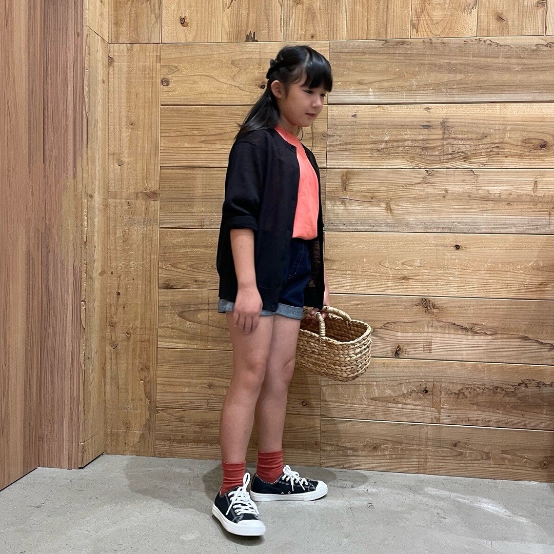 こども服　ショートパンツ　秋色　全身コーデ