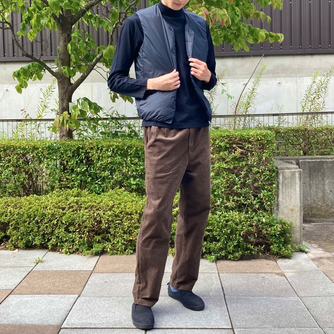 【ザ・モール仙台長町】軽量ダウンベストを取り入れることで、温度調節に困りません。