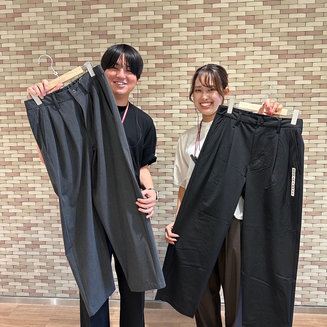 【アピタ島田】紹介商品とスタッフの写真