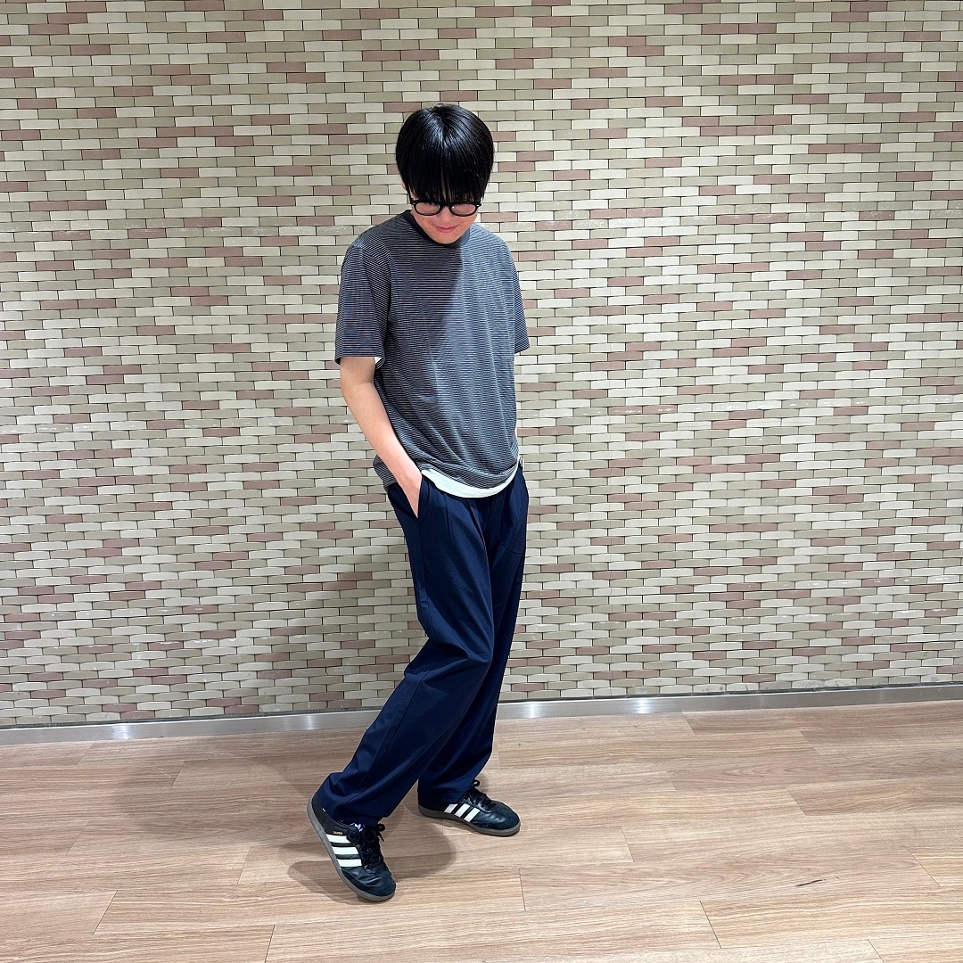 【アピタ島田】紹介商品をスタッフが着用している写真