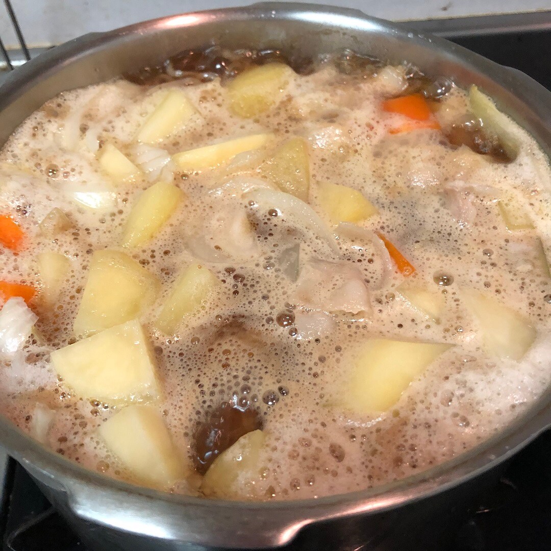 【アピタ島田】カレーのあく