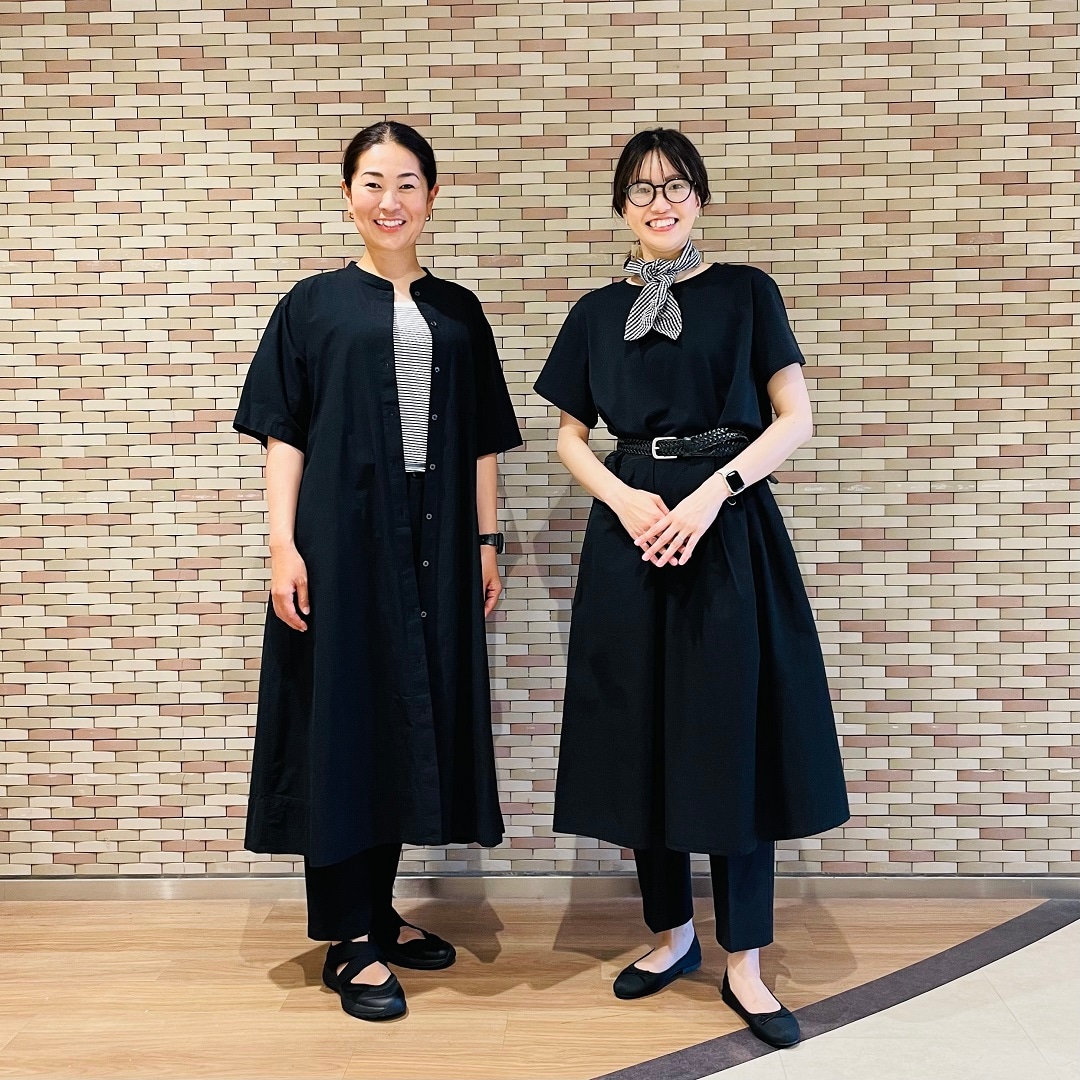 黒ワンピコーデ