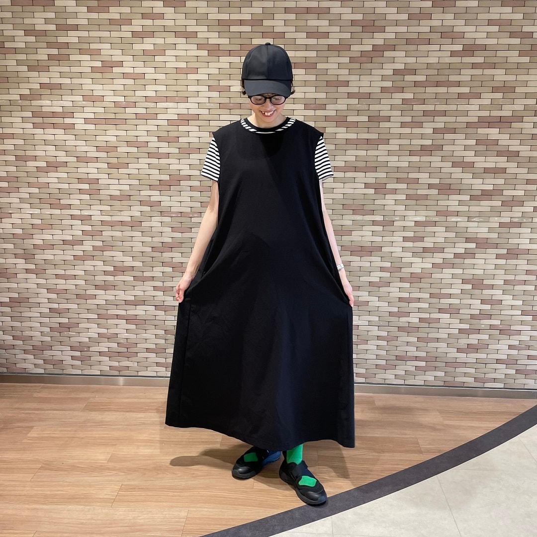 黒コーデ