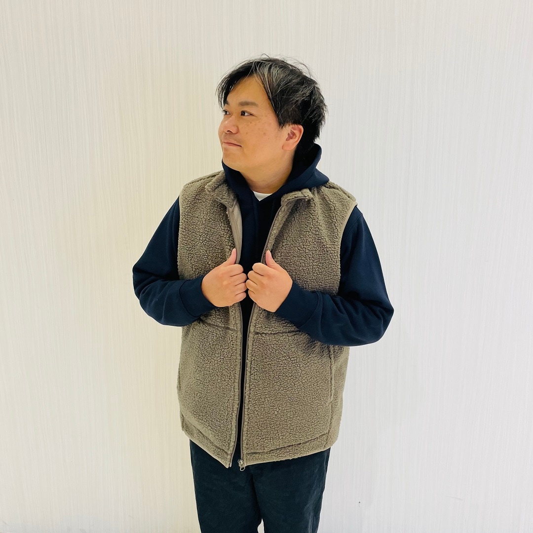 紳士ボアベストコーデ