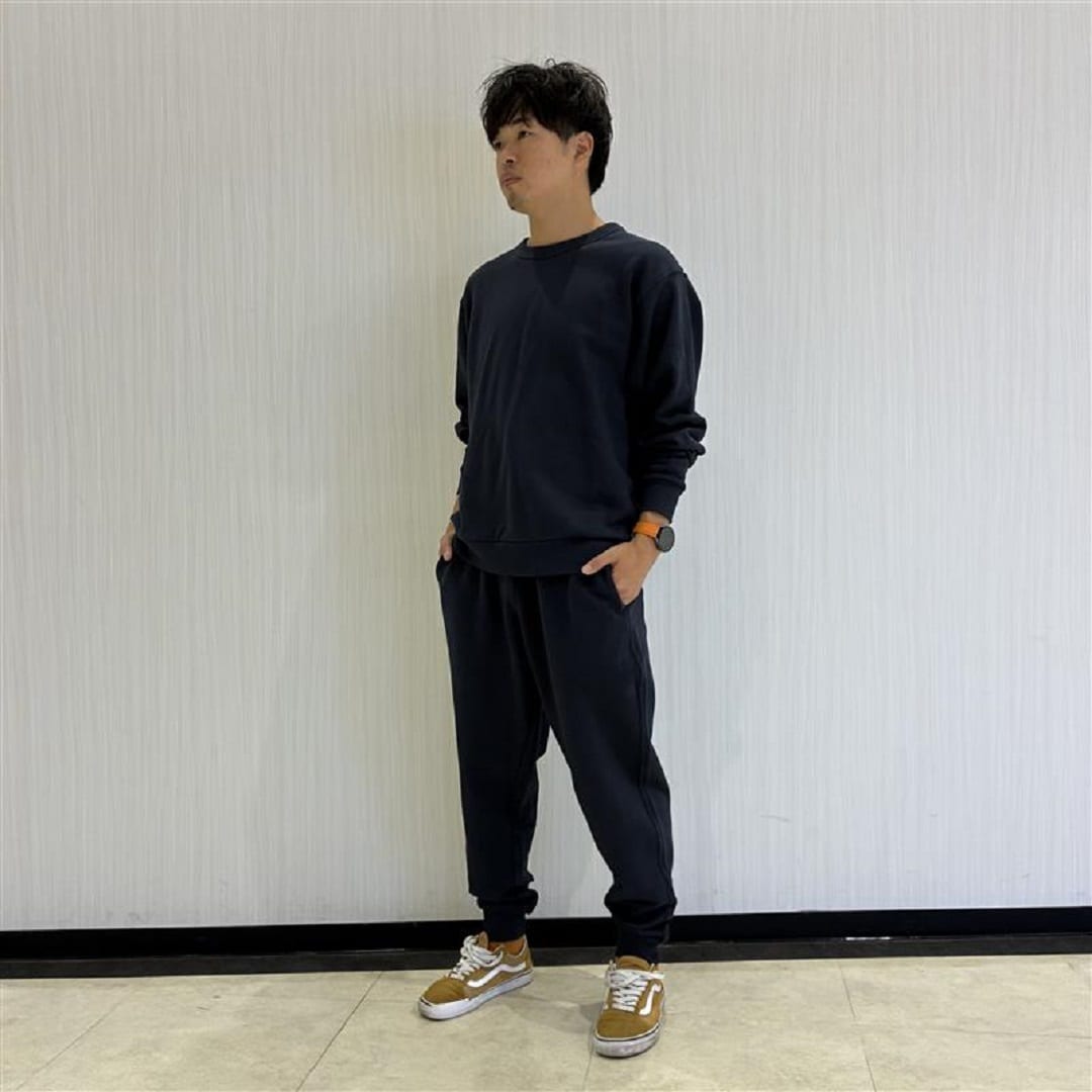 ダークネイビーのスウェット　上下　