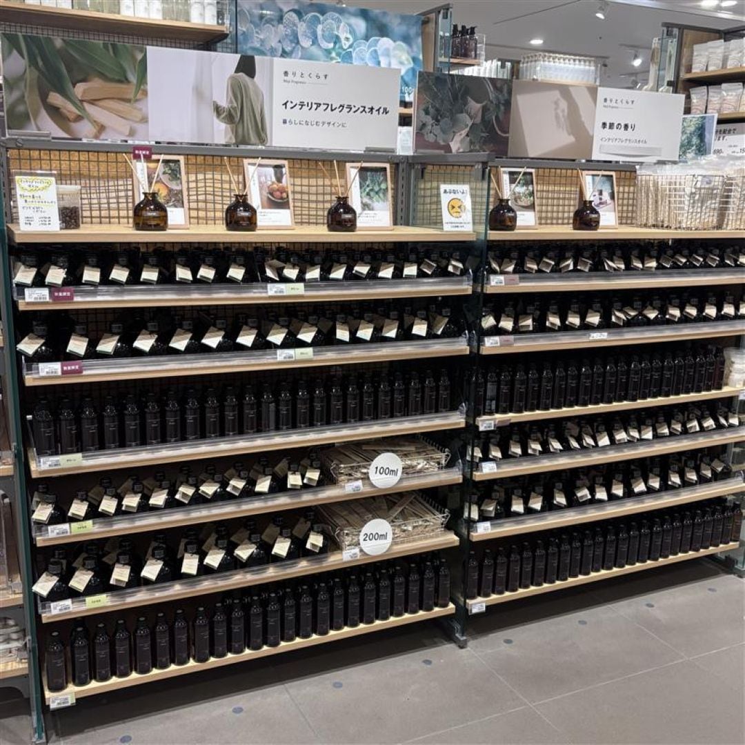 【アピタ島田】インテリアフレグランスオイル売場画像