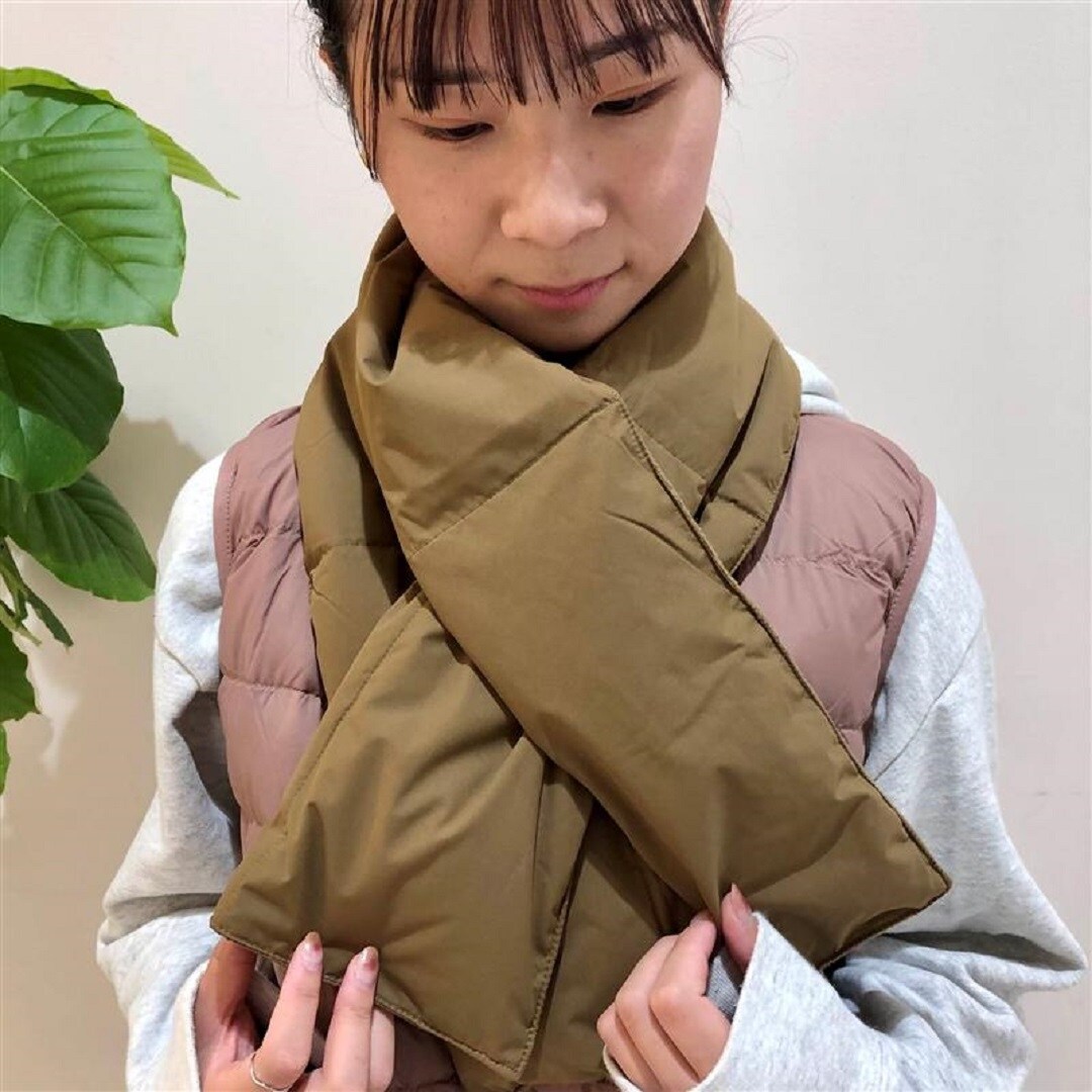 ダウンベスト