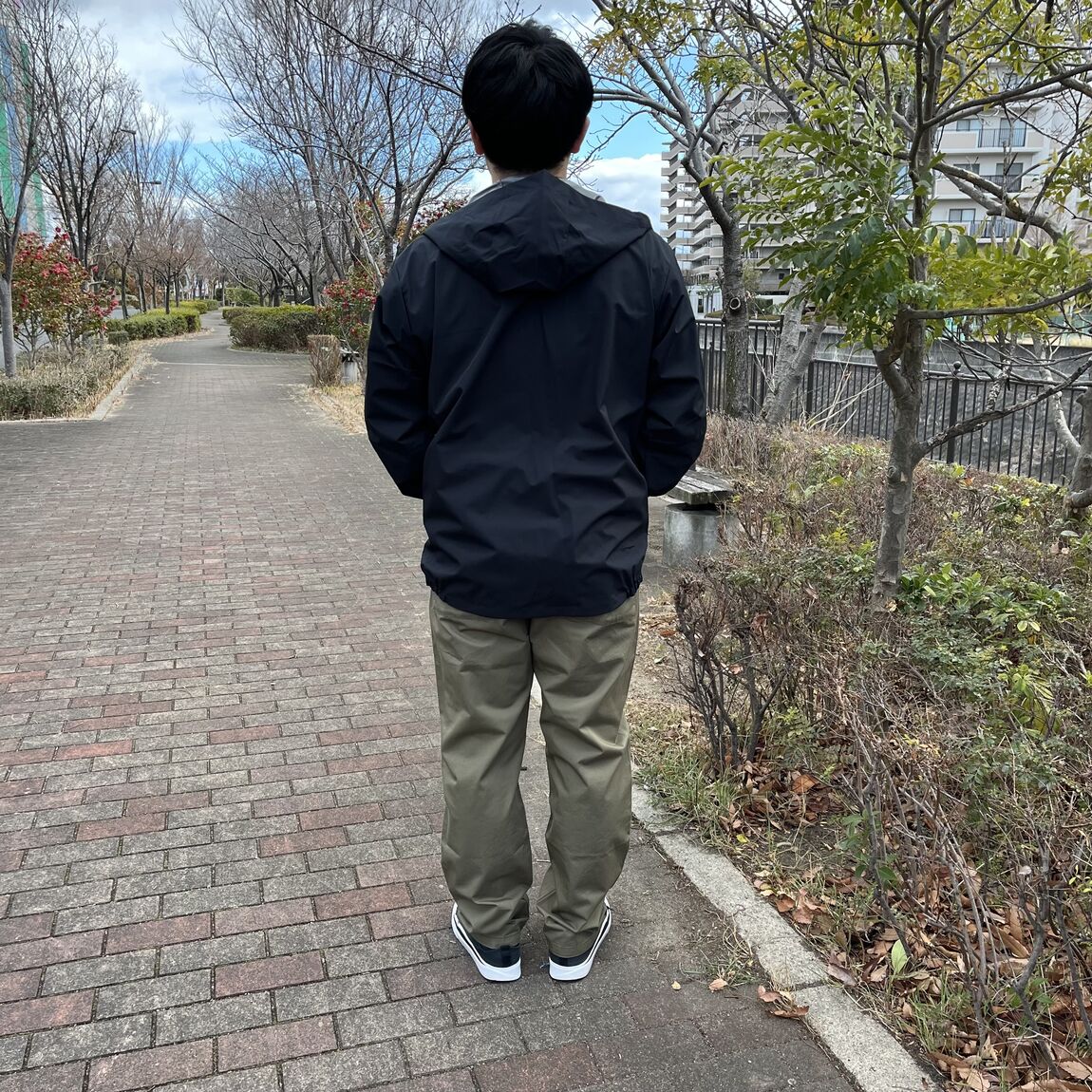 バック