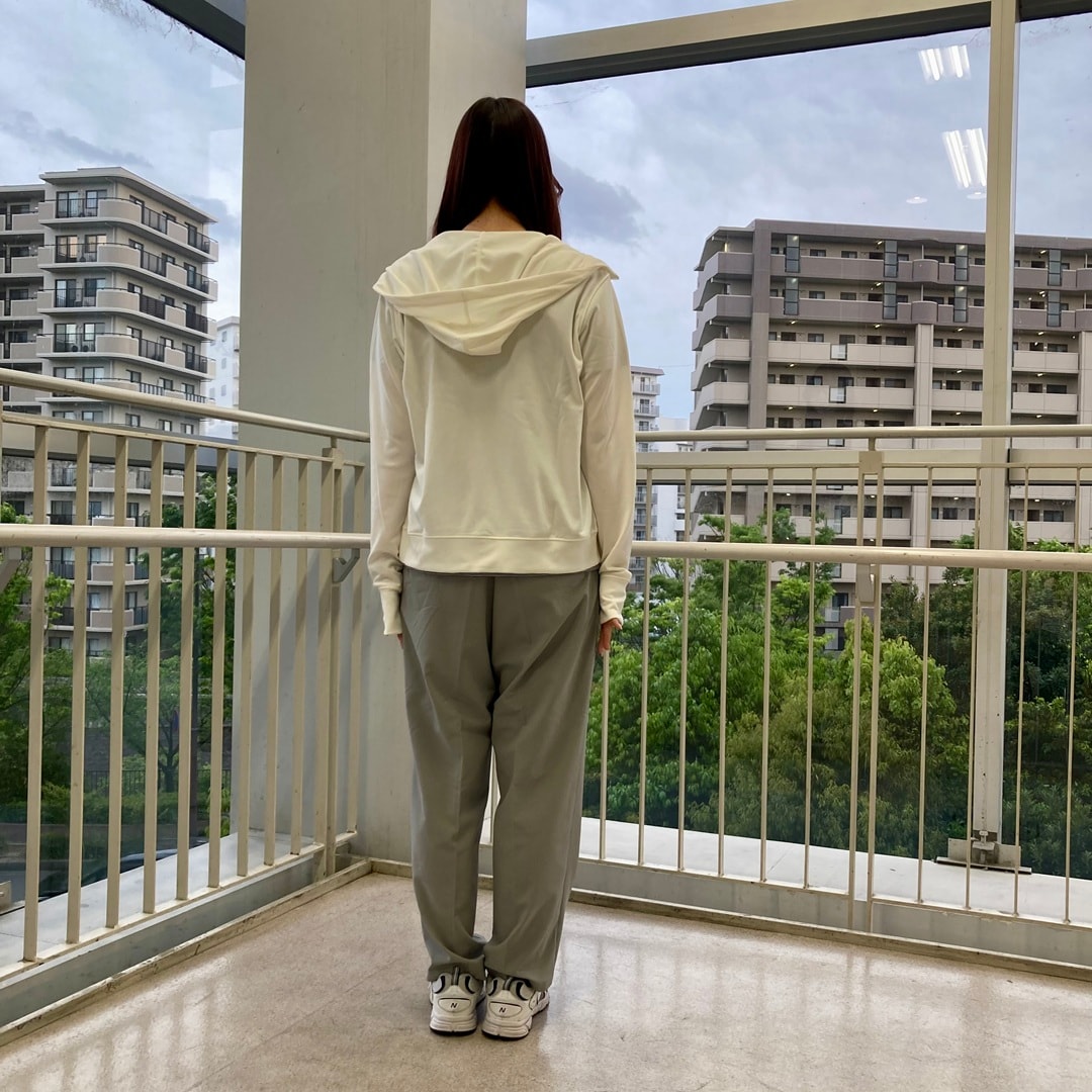バック