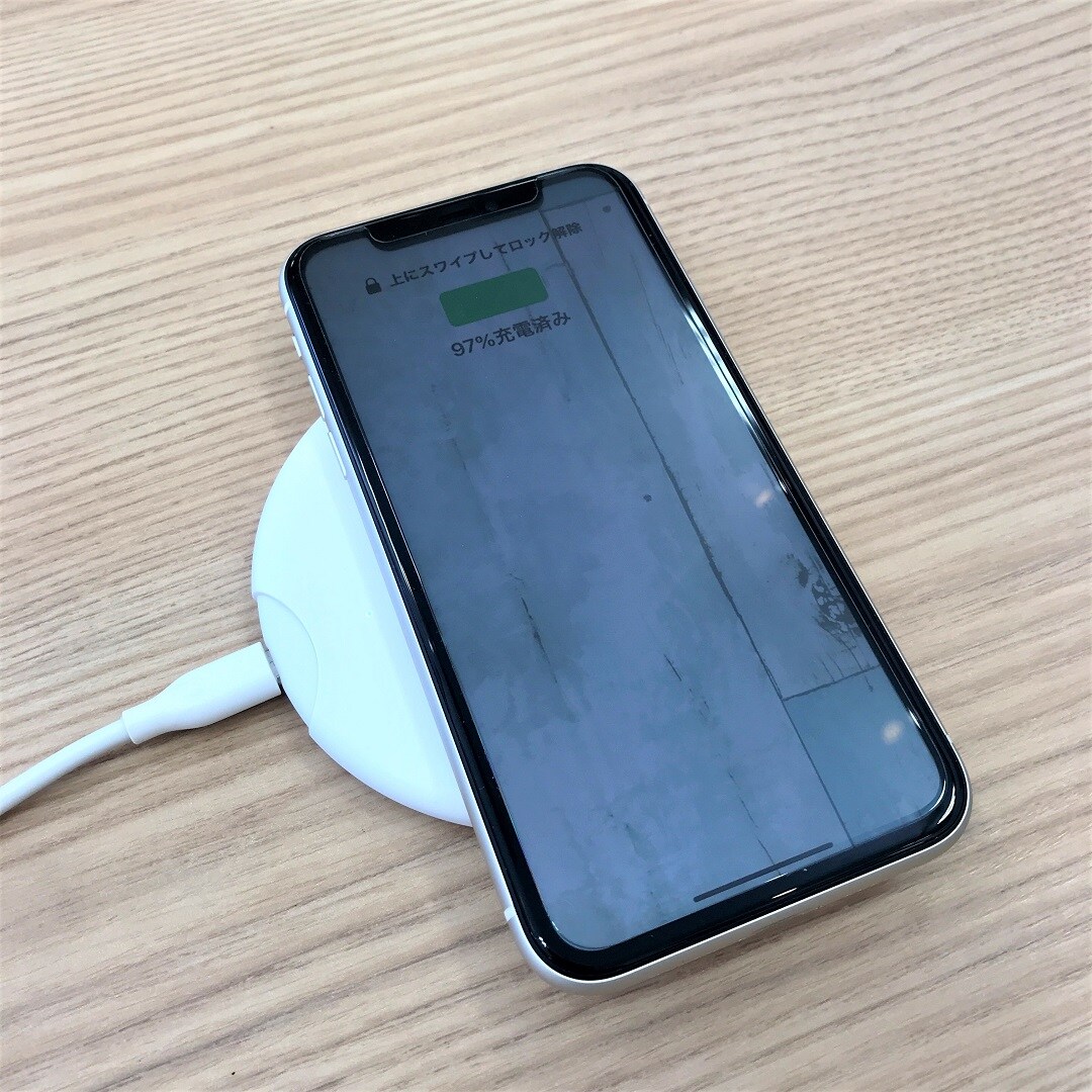 スマートフォン用ワイヤレス充電器
