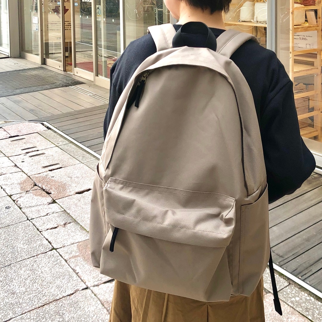 肩の負担を軽くする　撥水　リュックサック　無印良品　muji ベージュ　無印