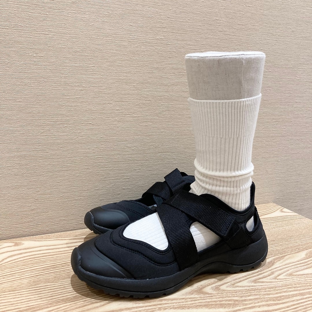 【イオンモール神戸北】スニーカーサンダルで足元におしゃれと涼しさを