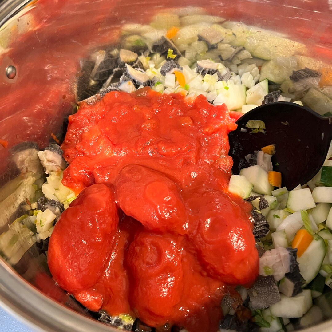 【グランデュオ蒲田】トマト缶で旬の野菜を食べましょう【生成ノススメ】
