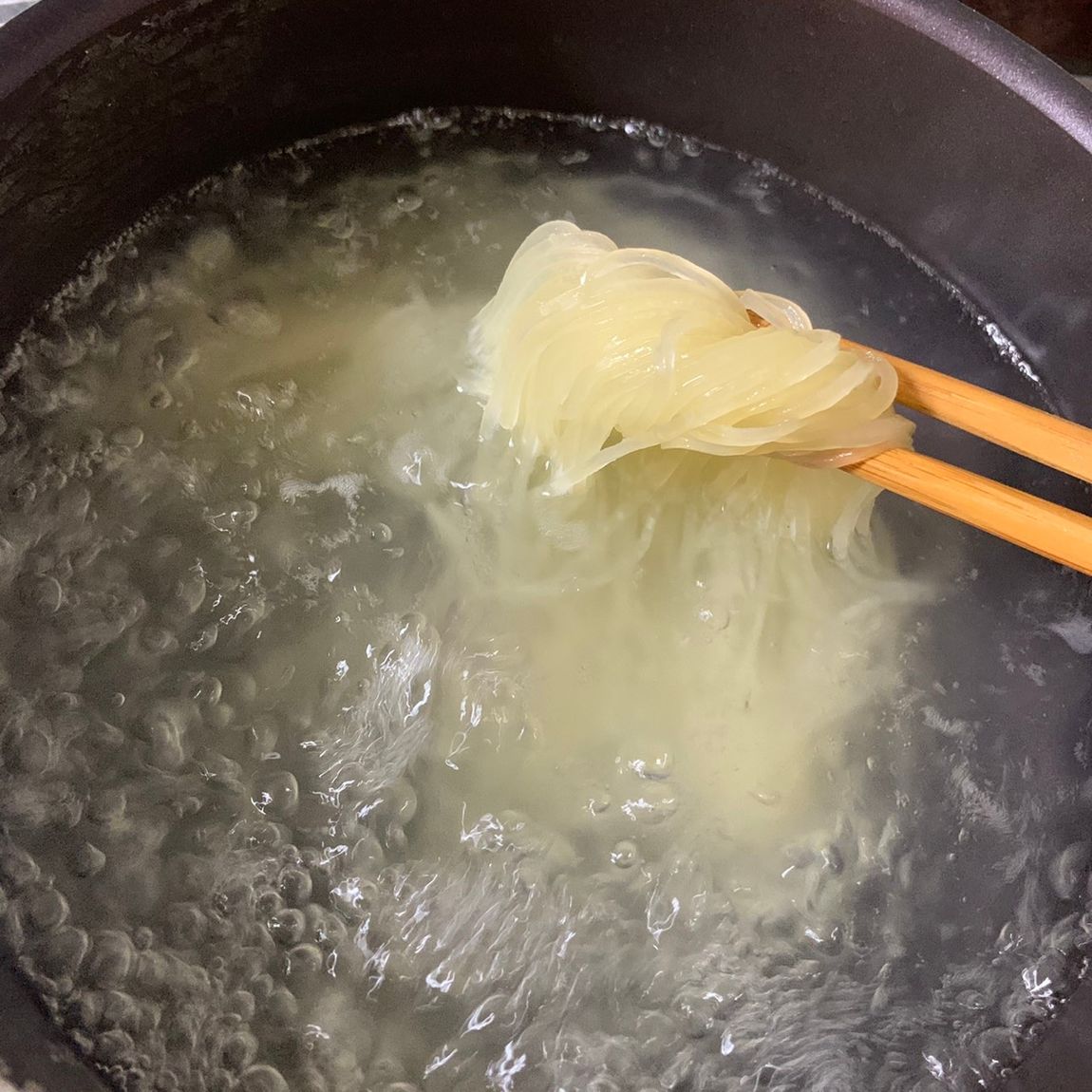 【ピオレ姫路】　おうちでつるっとさっぱり　盛岡冷麺
