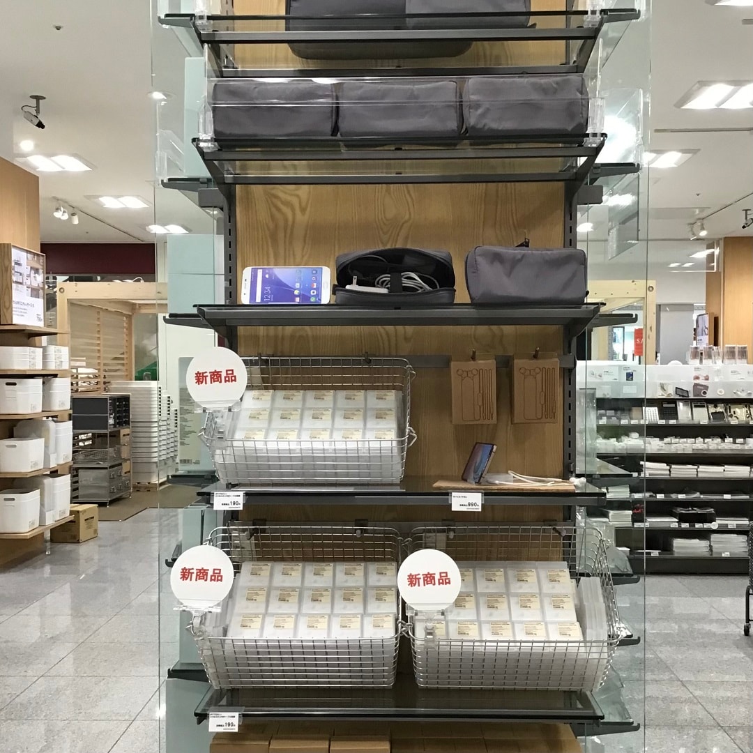 【イオンモール成田】人気のケーブル収納がリニューアルしました