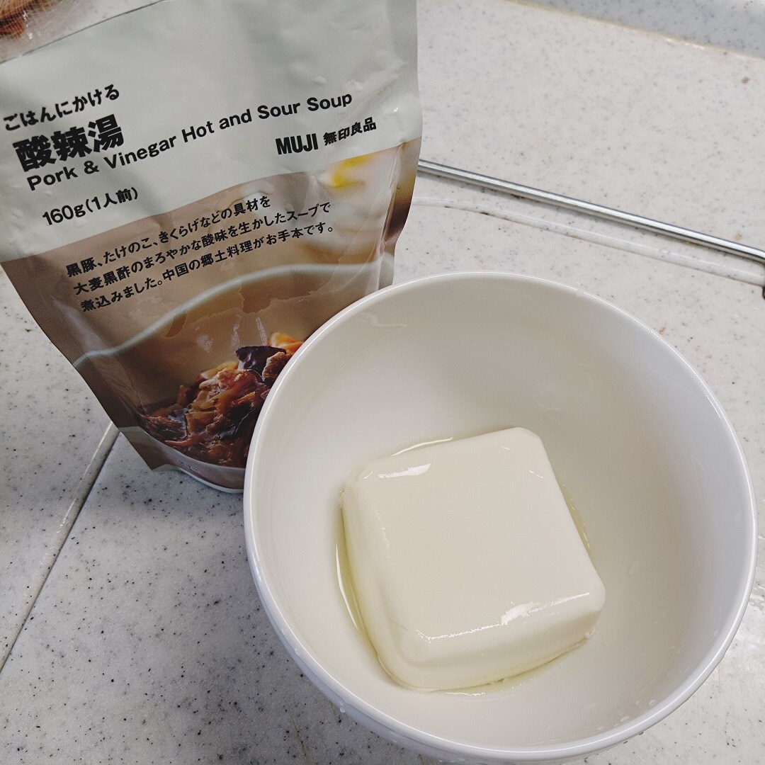 酸辣湯　とうふ