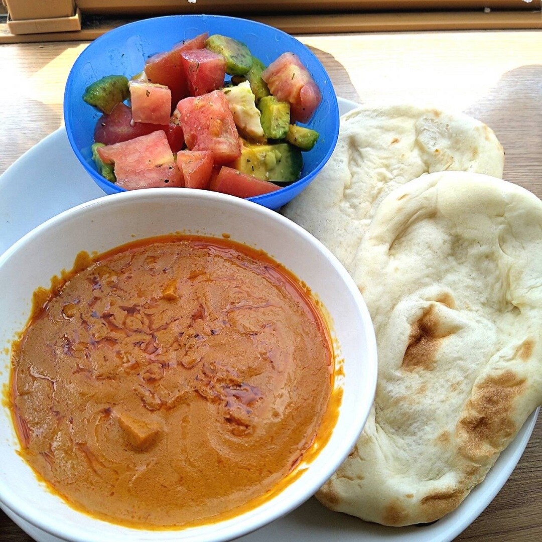 素材を生かしたカレー　パニールマッカニー