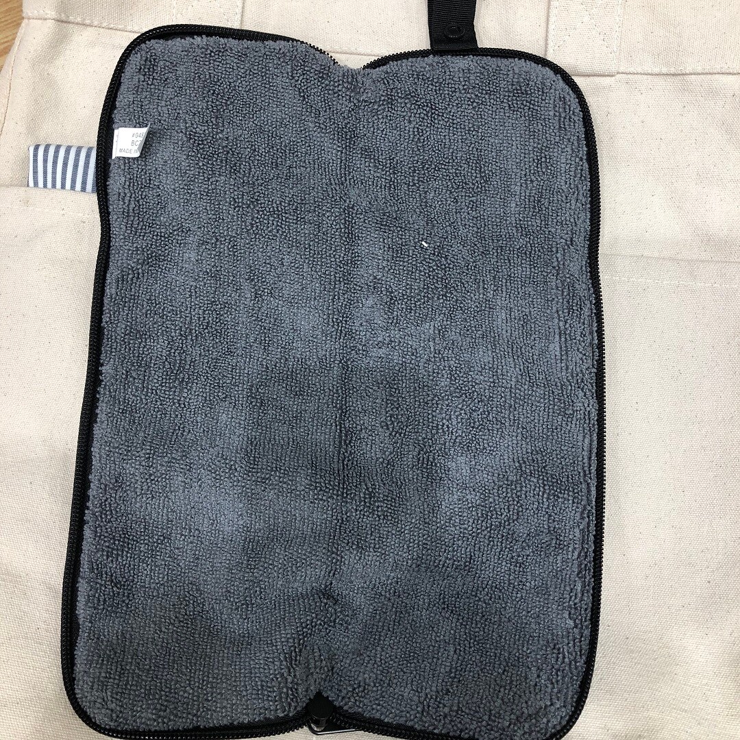 [イオンモール成田]折りたたみ傘と一緒に持ち歩く