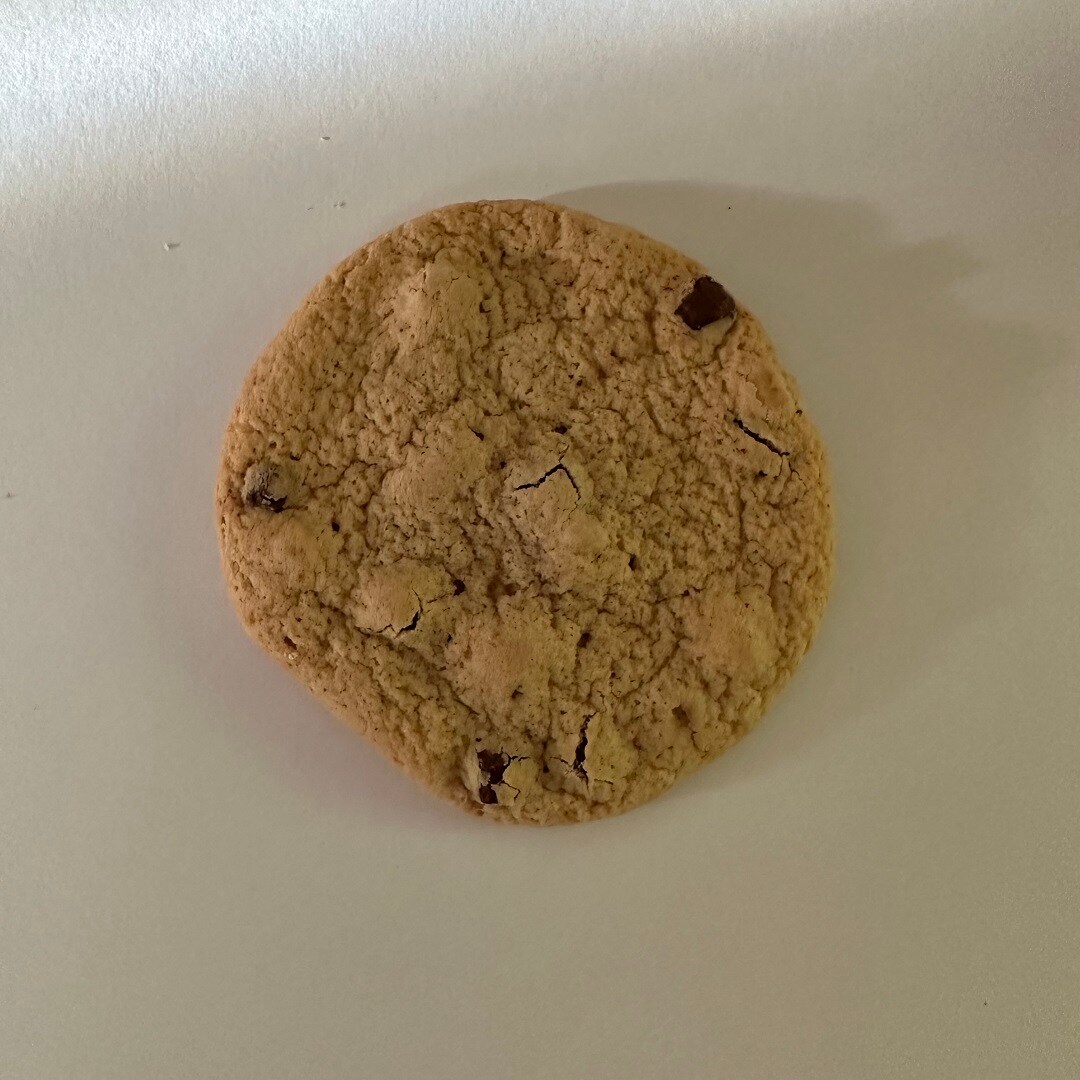 チョコとマカダミアナッツのクッキー