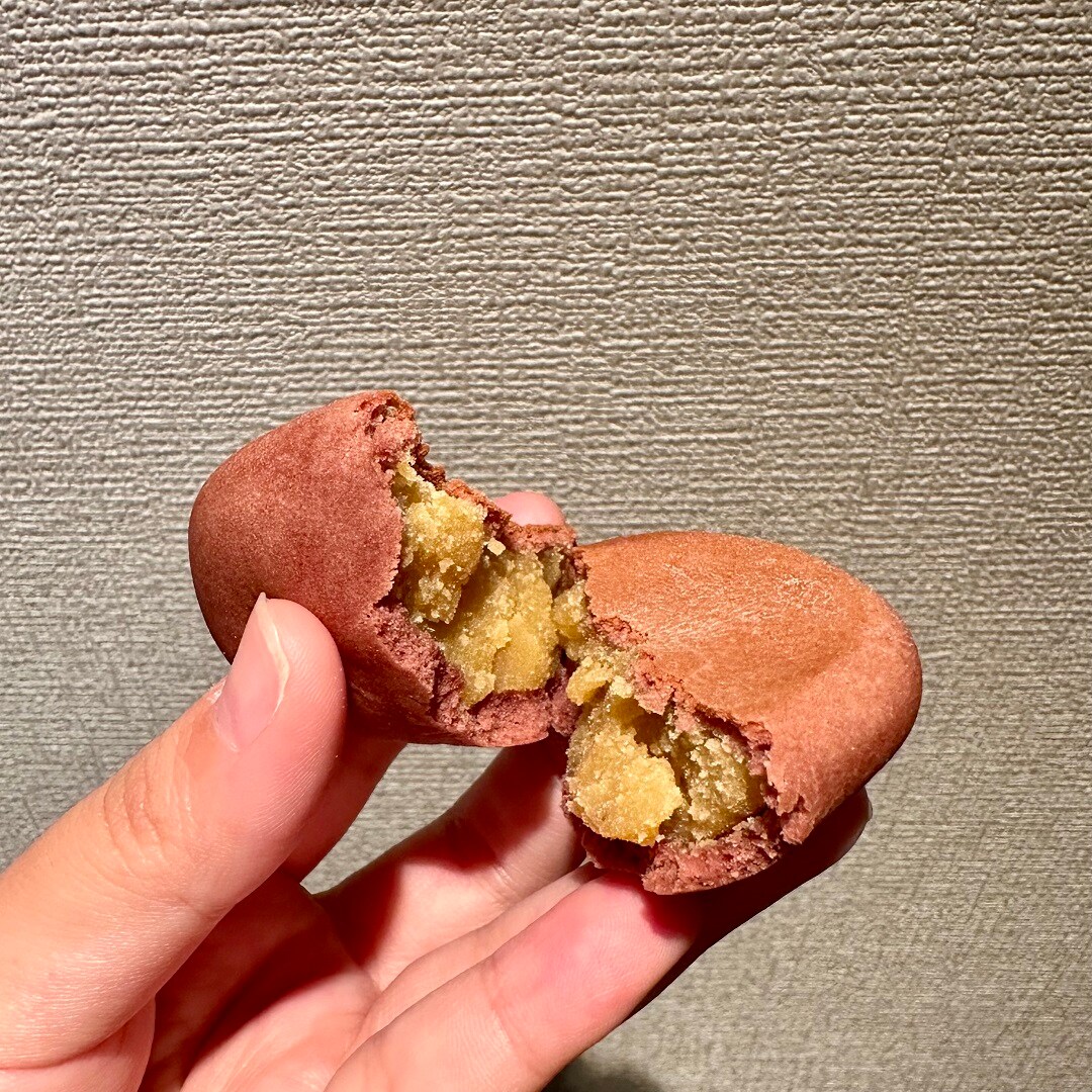 『安納芋まんじゅう』（５個）（消費税込み４５０円）
