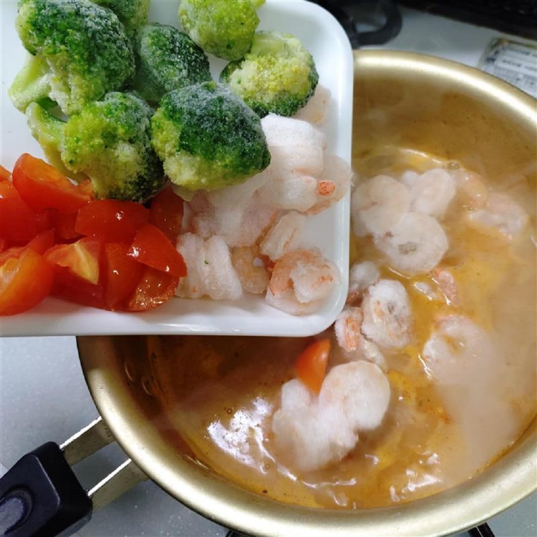 045494_20251225_01_02